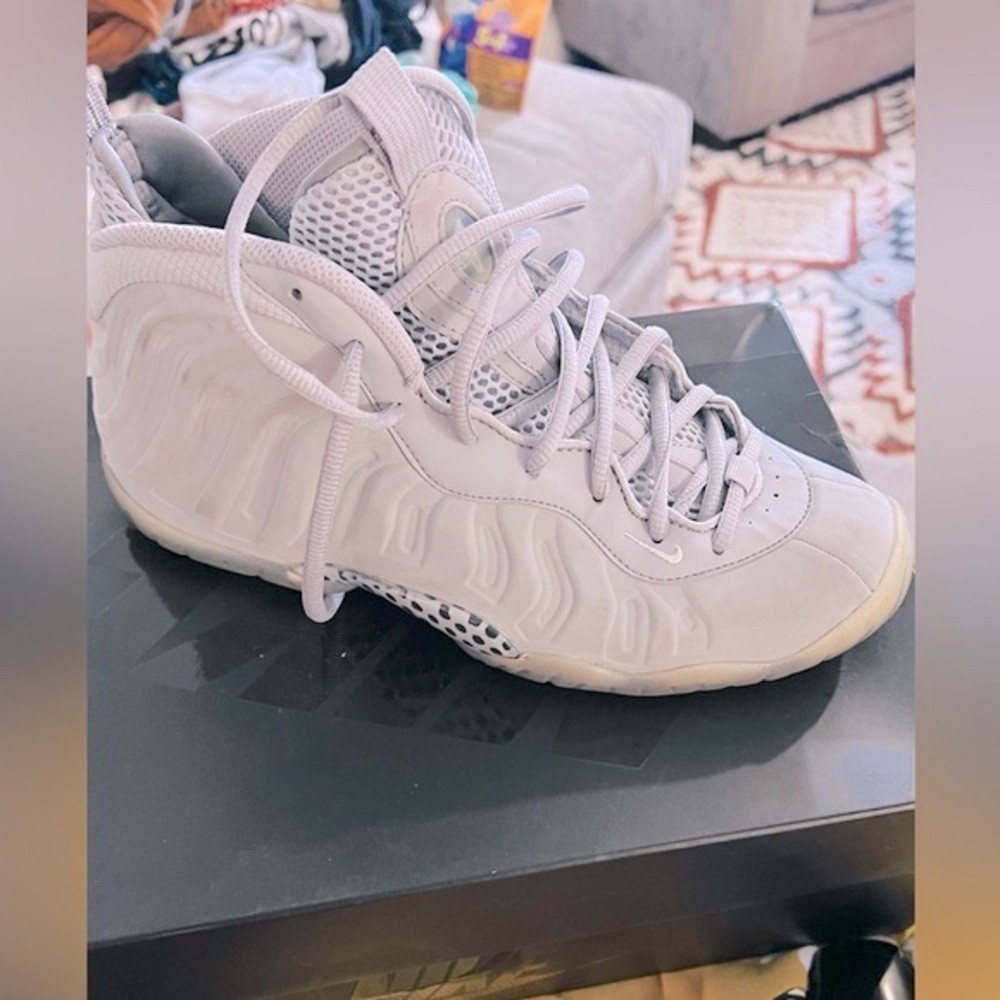 🔥Nike Air Foamposites🔥 Wolf Grey/Suede/Sz7